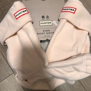 Creamed colored kids Hunter boot socks